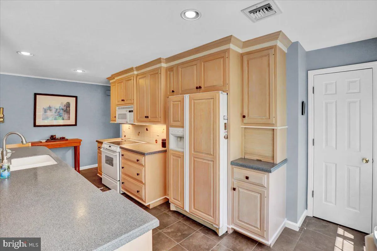 Mountville, Pennsylvania 17554, United States, 3 Bedrooms Bedrooms, ,2 BathroomsBathrooms,Residential,Active,199727