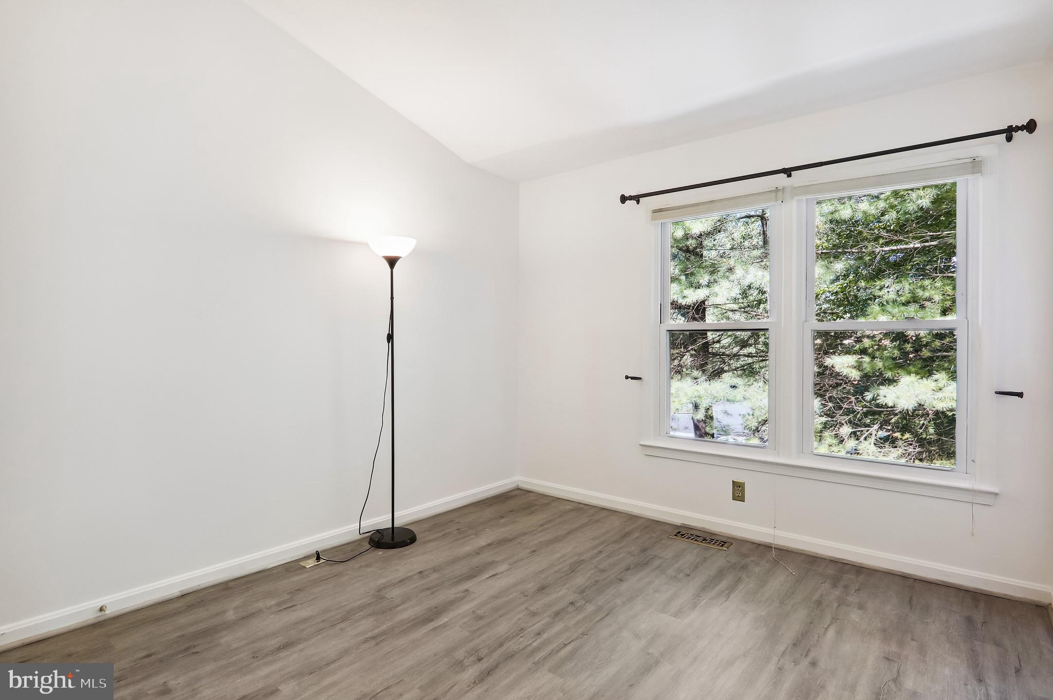 TIMBERLAWN - Residential