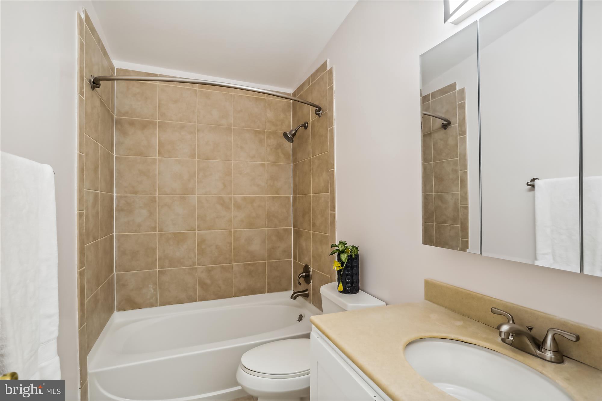 TIMBERLAWN - Residential