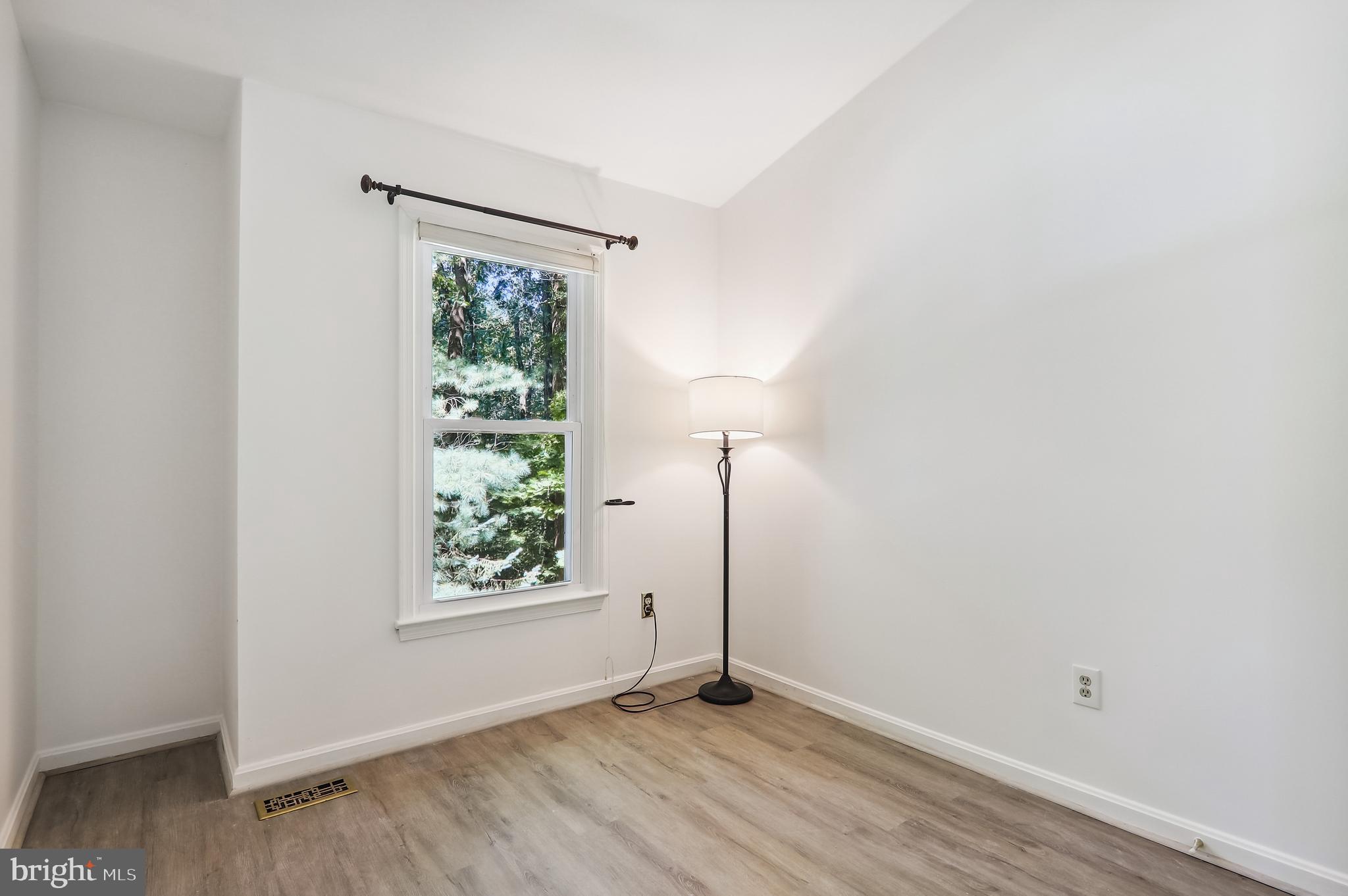 TIMBERLAWN - Residential