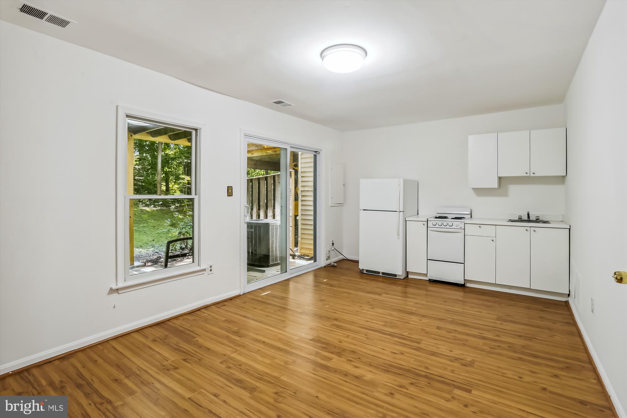 TIMBERLAWN - Residential