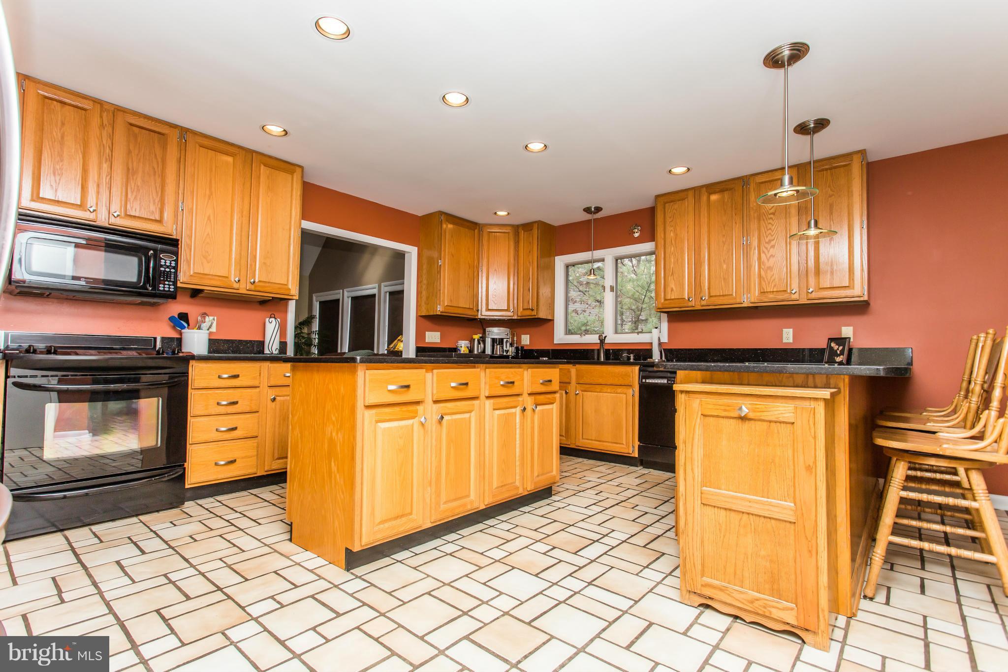 LAKE OF THE WOODS - Residential