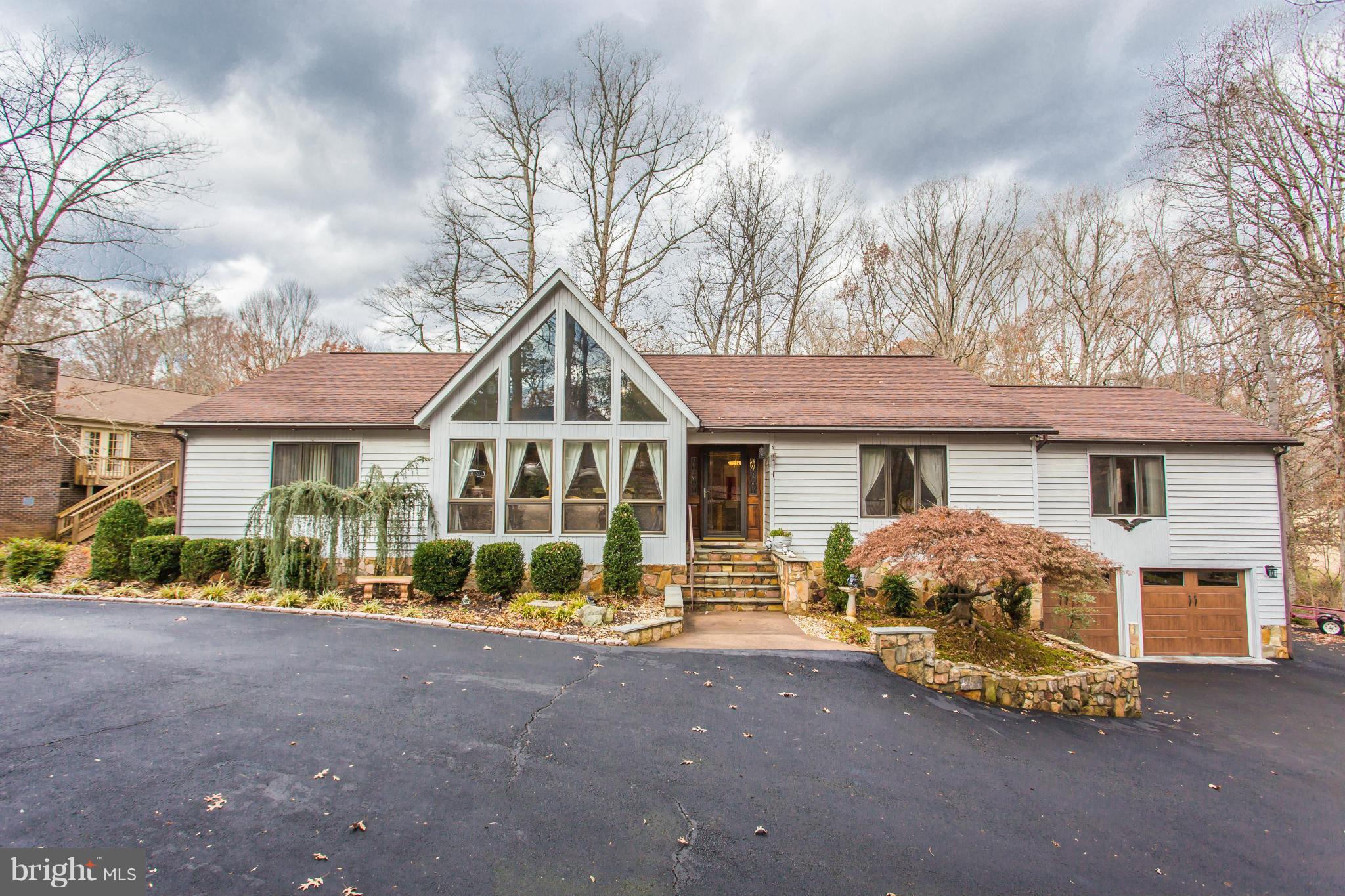 LAKE OF THE WOODS - Residential