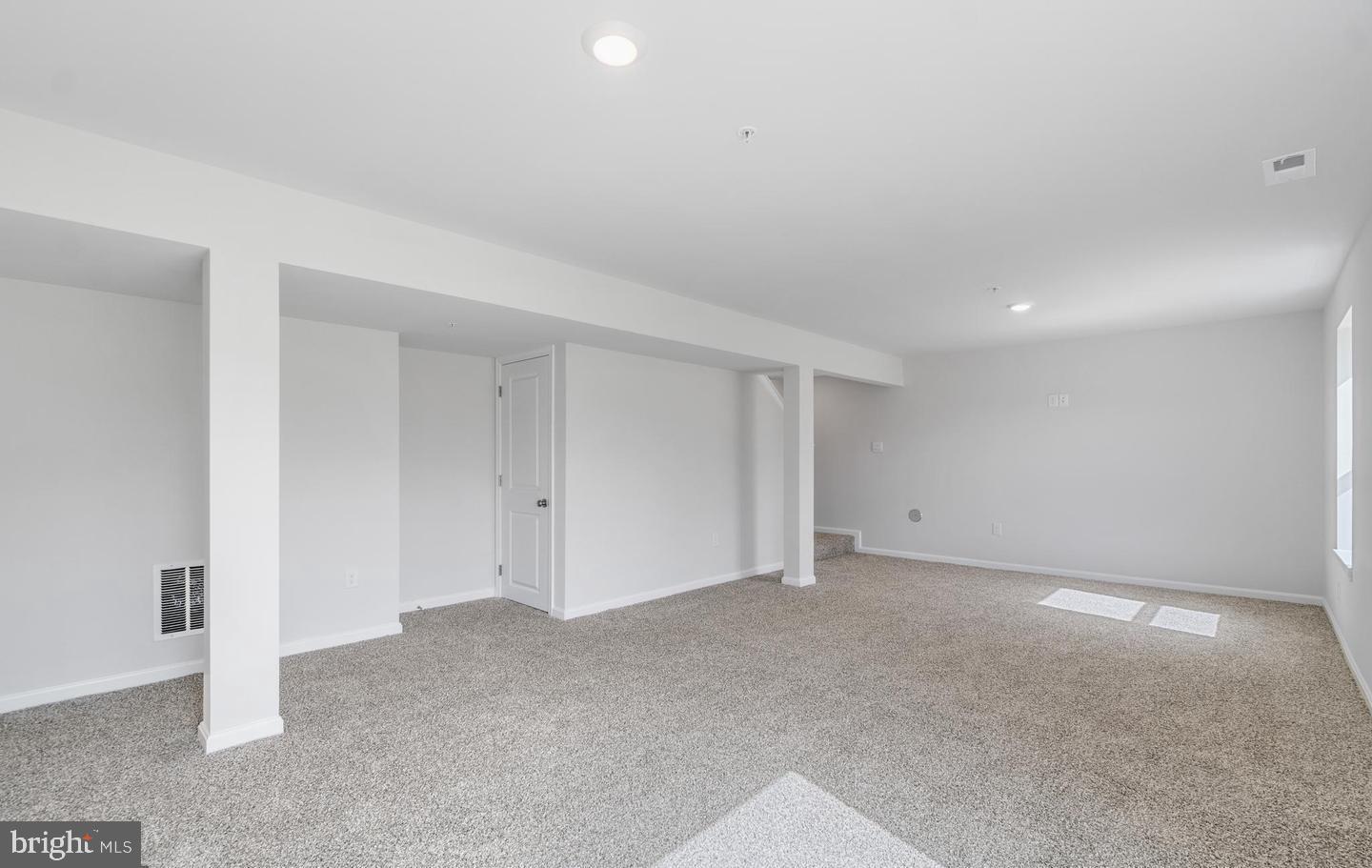 MAGNOLIA SPRINGS - Residential Lease