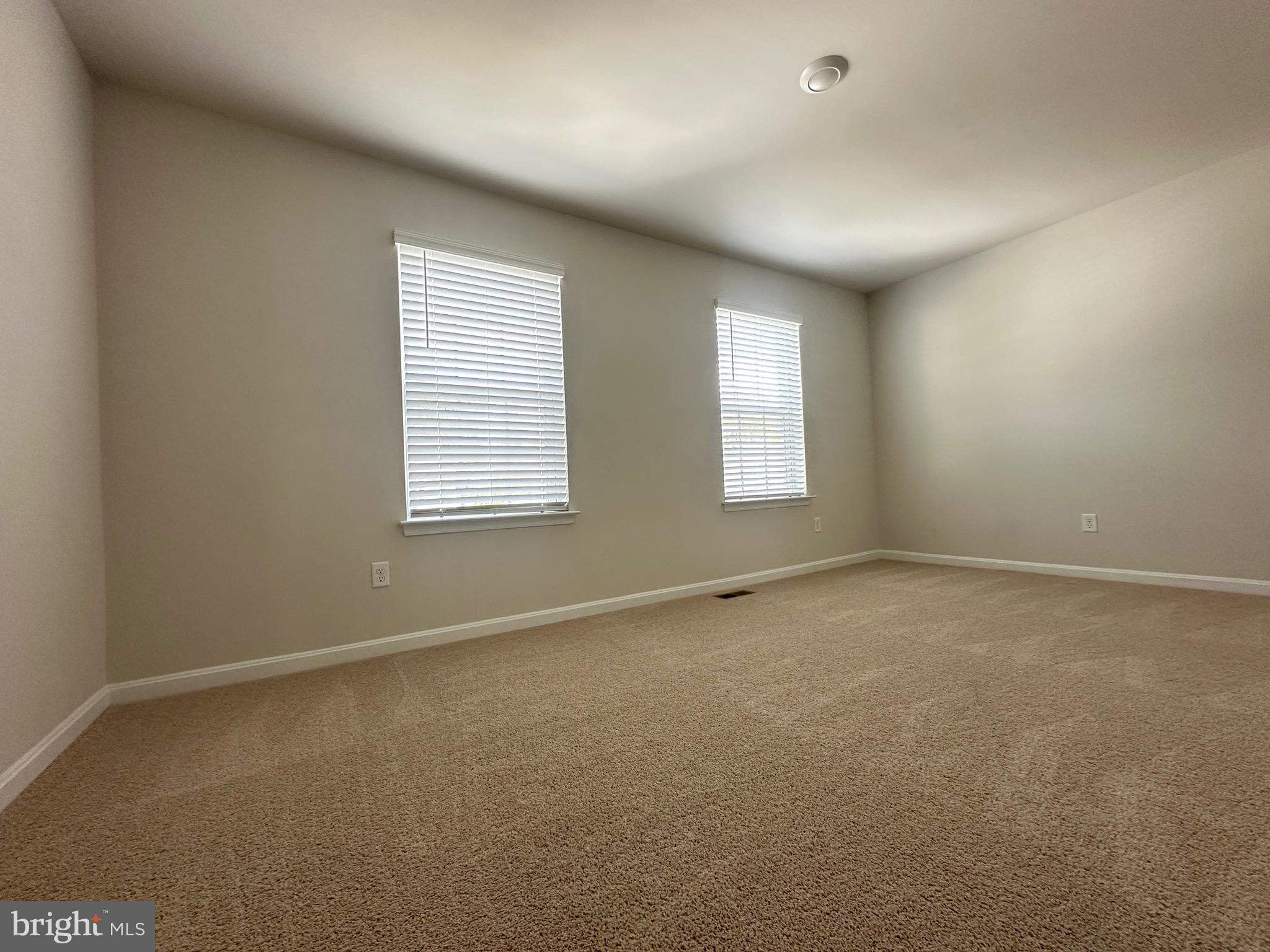 MAGNOLIA SPRINGS - Residential Lease