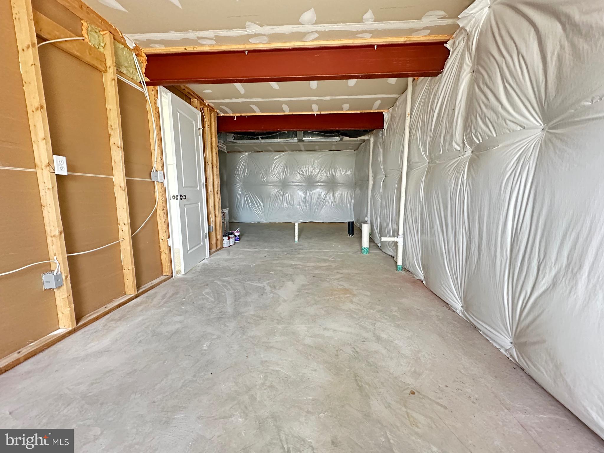 MAGNOLIA SPRINGS - Residential Lease