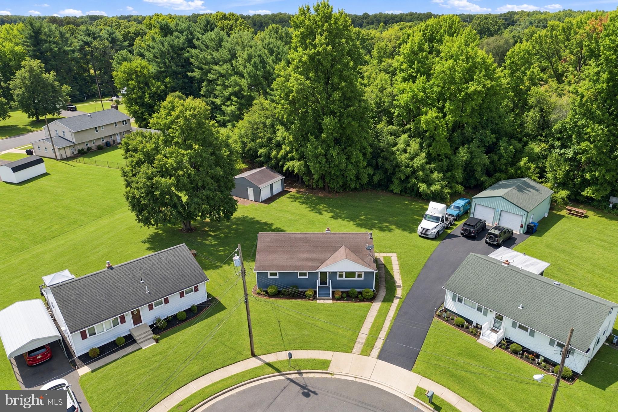 20 DONNA DRIVE