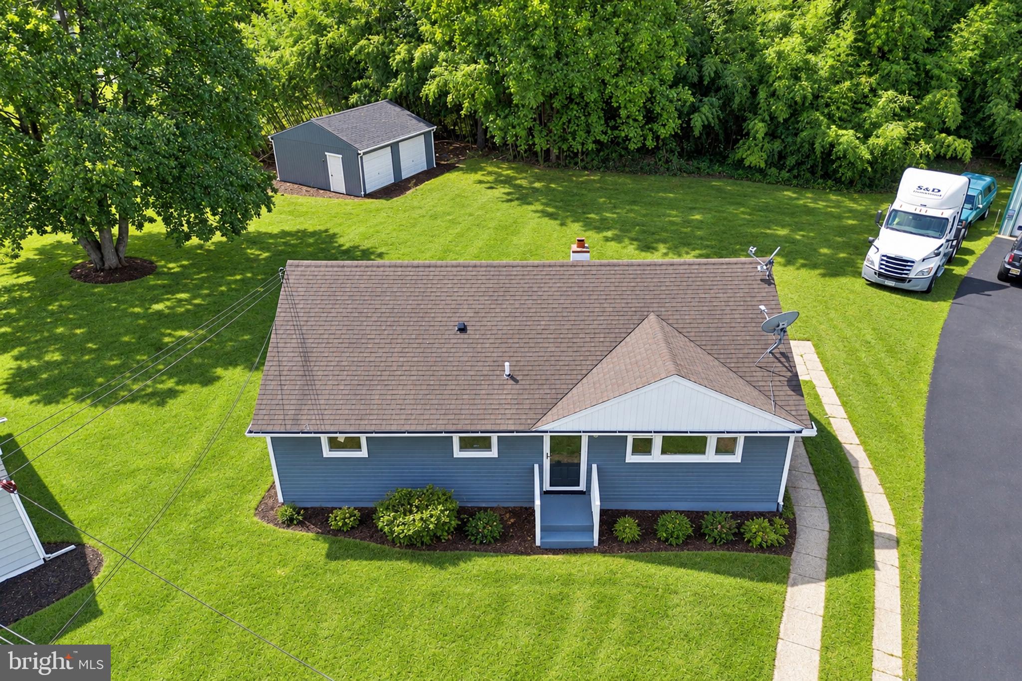 20 DONNA DRIVE