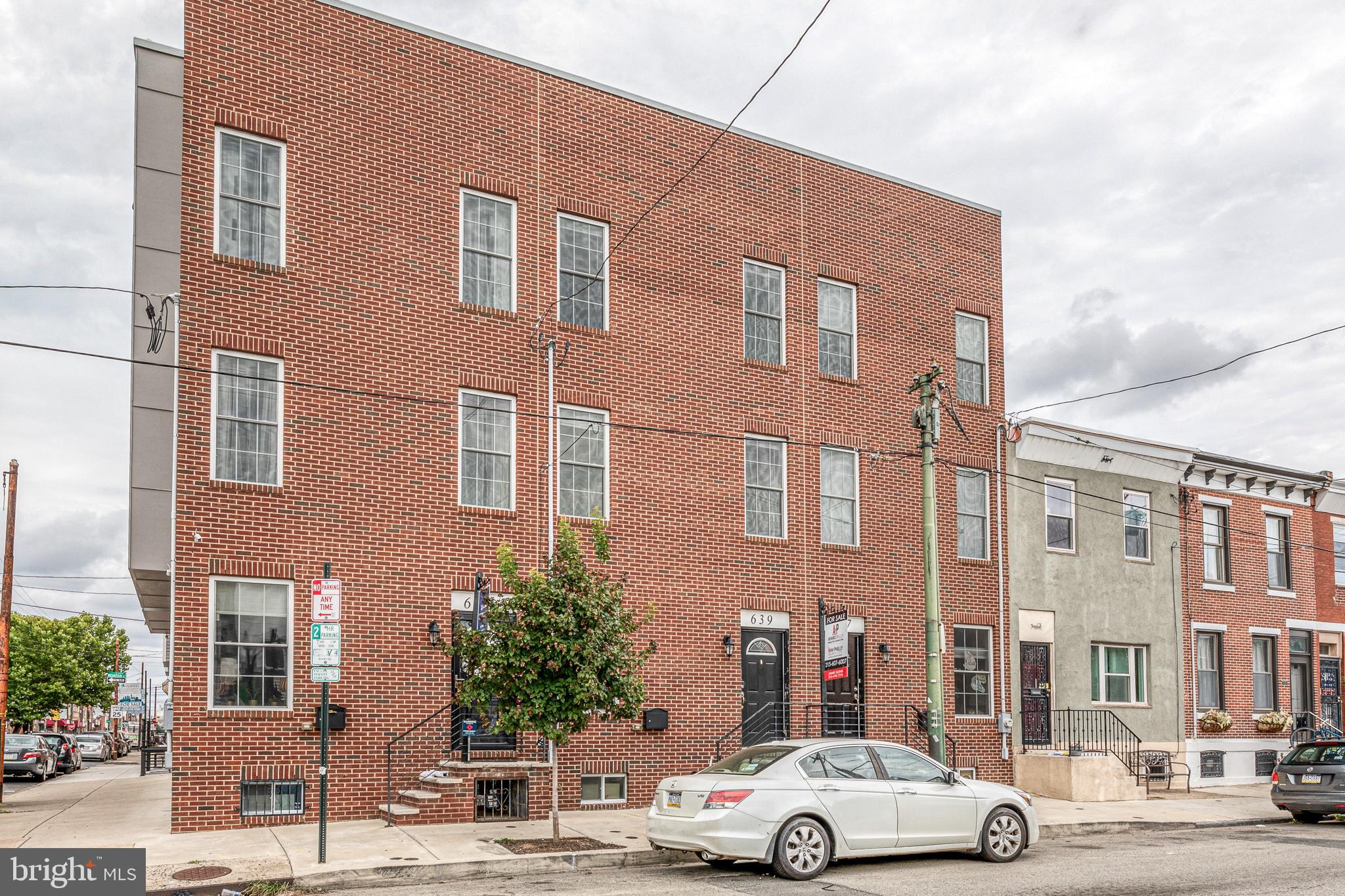 PASSYUNK SQUARE - Residential