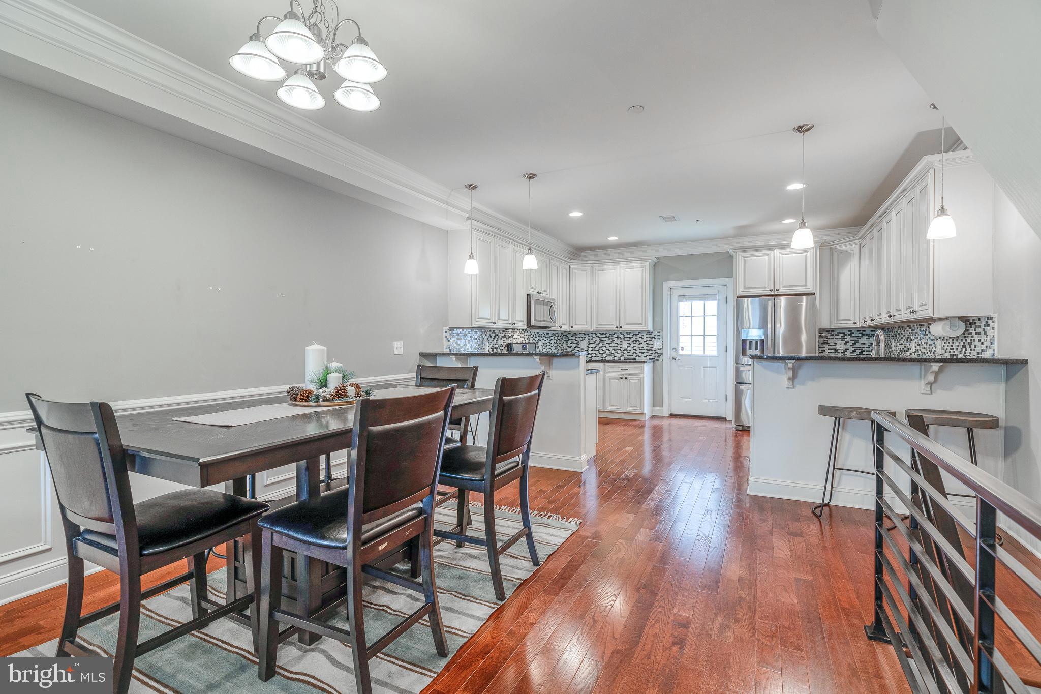 PASSYUNK SQUARE - Residential