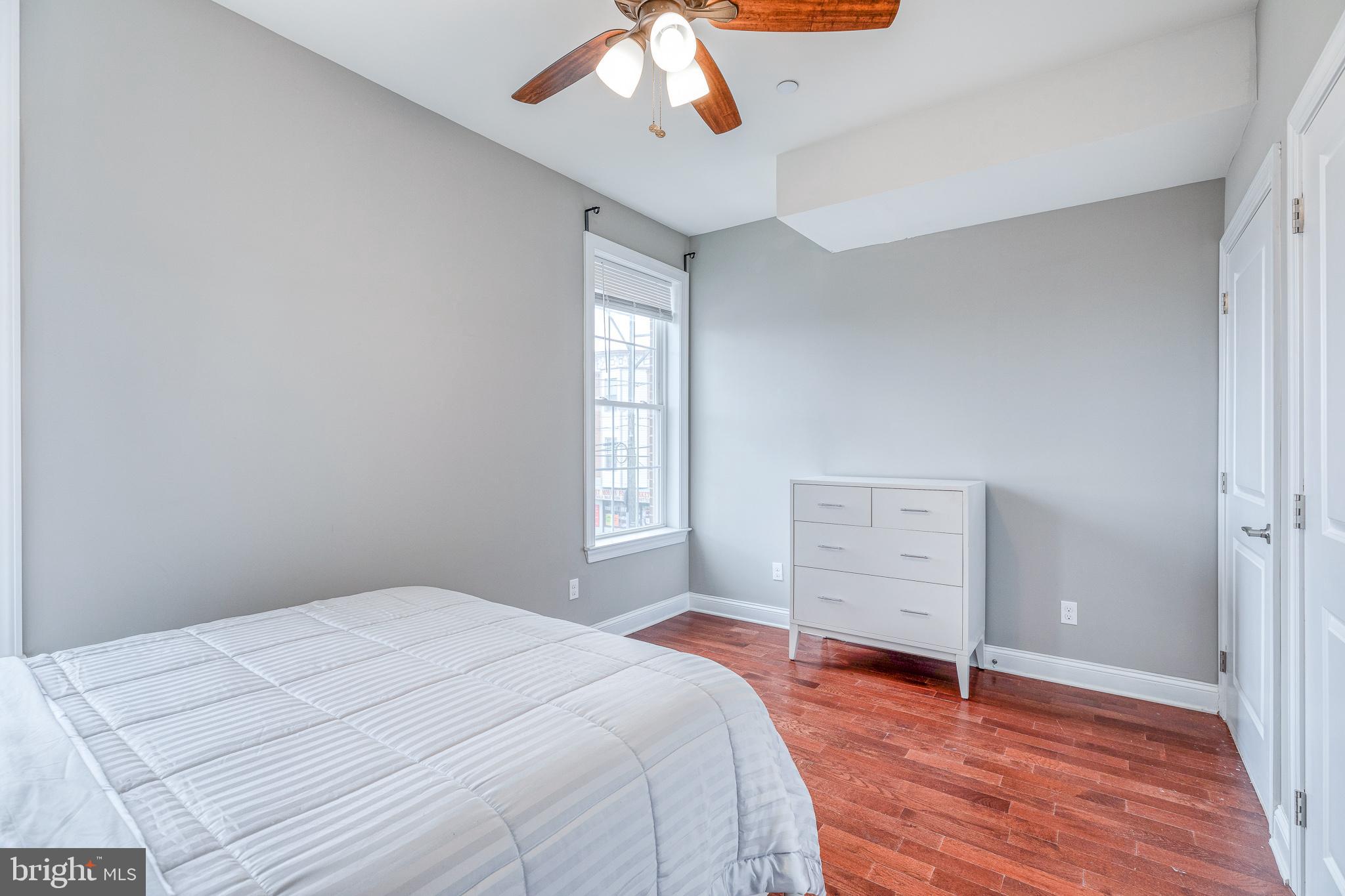 PASSYUNK SQUARE - Residential