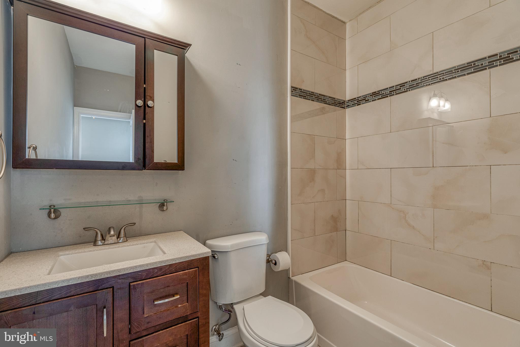 PASSYUNK SQUARE - Residential