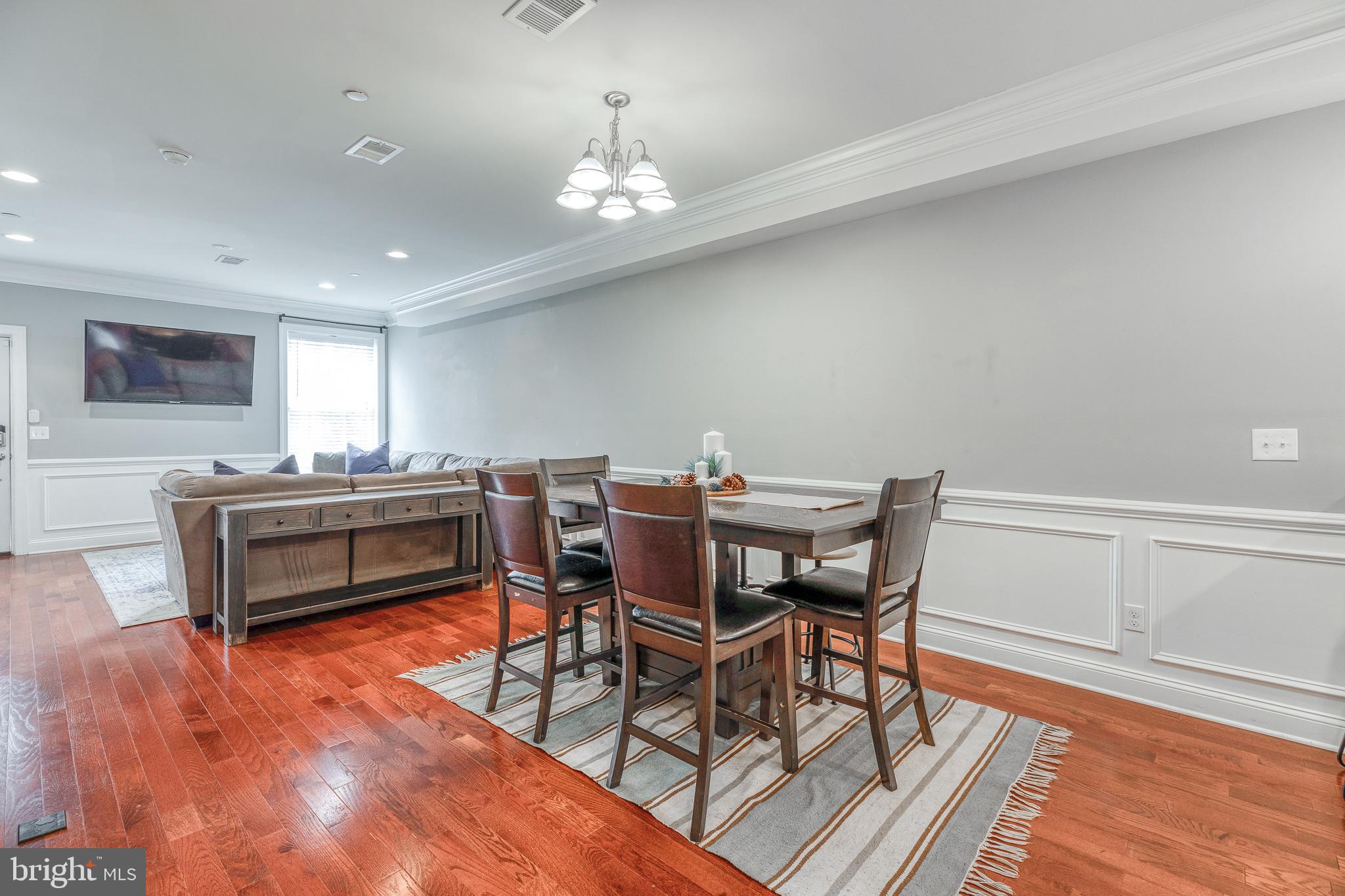 PASSYUNK SQUARE - Residential