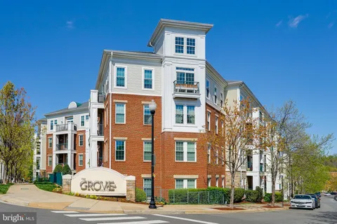 2321 25th Street S Unit 2-401, Arlington, VA 22206 - MLS#: VAAR2055452