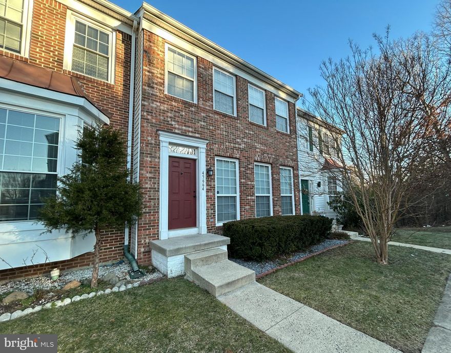 NO FURTHER SHOWINGS OPEN HOUSE IS CANCELLED 
PRESENTING MULTIPLE OFFERS AT 5.30PM 2/22/25
Don't miss this wonderful townhome, just mins from it all!   Featuring three bedrooms, three full bathrooms and one-half baths on the main level. There is plenty of natural light with full length windows, throughout the home. The dining area at the rear of the home adjoins the stunning redesigned kitchen including plenty of counter and cabinet space, stainless steel appliances, large island with storage, built in pantry and view of the backyard. Head out the patio door to access large redesigned deck, ideal for private entertaining with newer fully fenced yard. The spacious primary suite offers plenty of natural light, a large walk-in closet and completed by upgraded spa-like bathroom, including soaking tub and dual sinks. Two additional bedrooms at the rear of the home, with a shared upgraded hallway bath, complete the upper level.  The basement has laundry and storage area as well as  finished family room on this level complete with a fireplace and walkout access to the fenced garden area. 

This home has major upgrades!  2020: Whole home repainted.  2021: Roof replaced;  Kitchen redesigned complete with stainless steel appliances.   2022: Flooring in basement upgraded, Primary Bath redesigned, including all fixtures, stand-alone tub and custom tile, Water Heater replaced. 2023: Deck replaced and steps added, Fence replaced. 2024  Hall Bathroom upgraded, Deck sealed, Paver patio added under deck, Washer and dryer replaced.

Close to Wegmans, Target, Claude Moore Recreation & Community Centre, plenty of shops and restaurants. Dulles Airport is under 10 miles away and so much more.