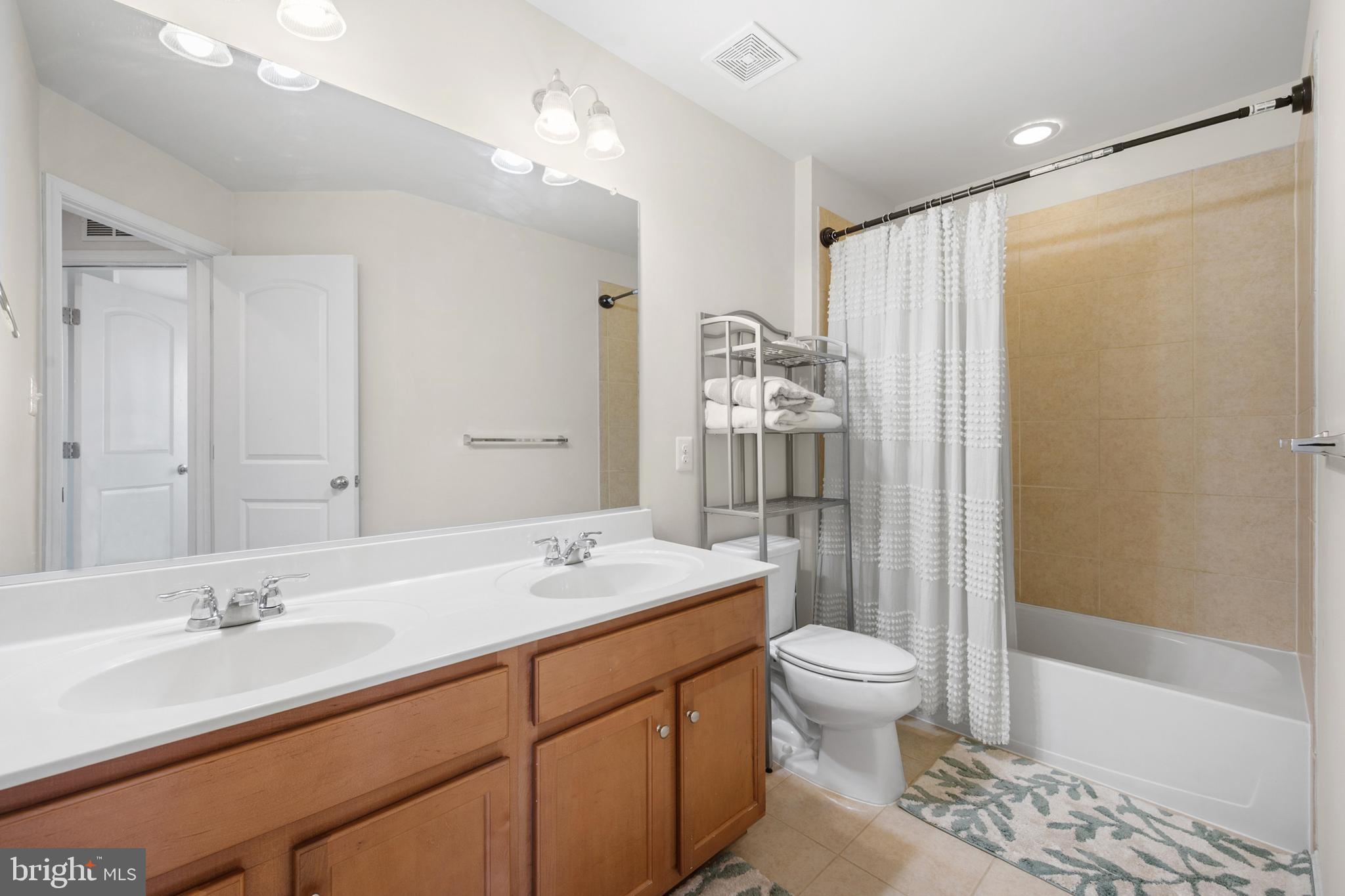 MANORS AT BALLENGER CREEK - Residential