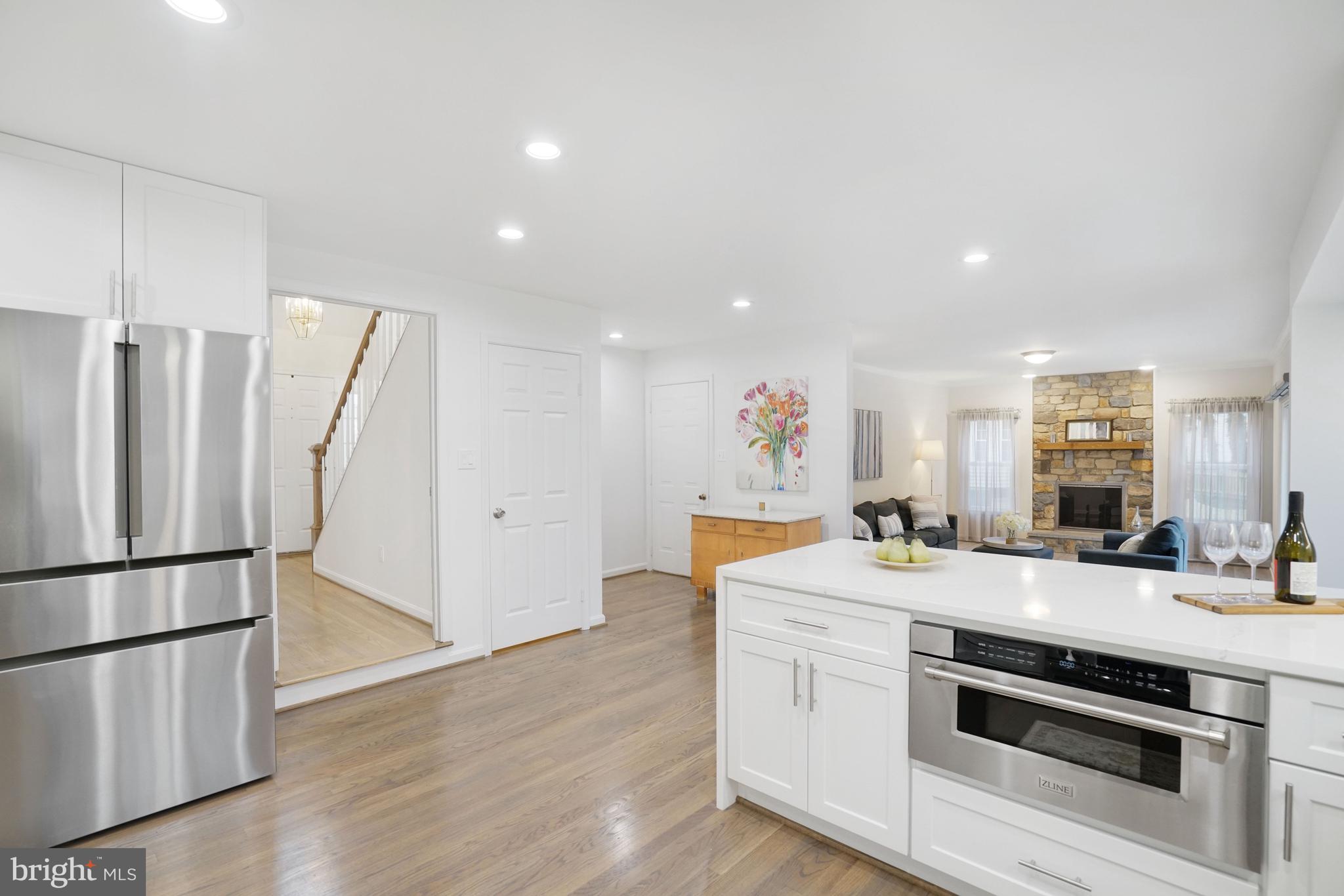 CROSSPOINTE - Residential