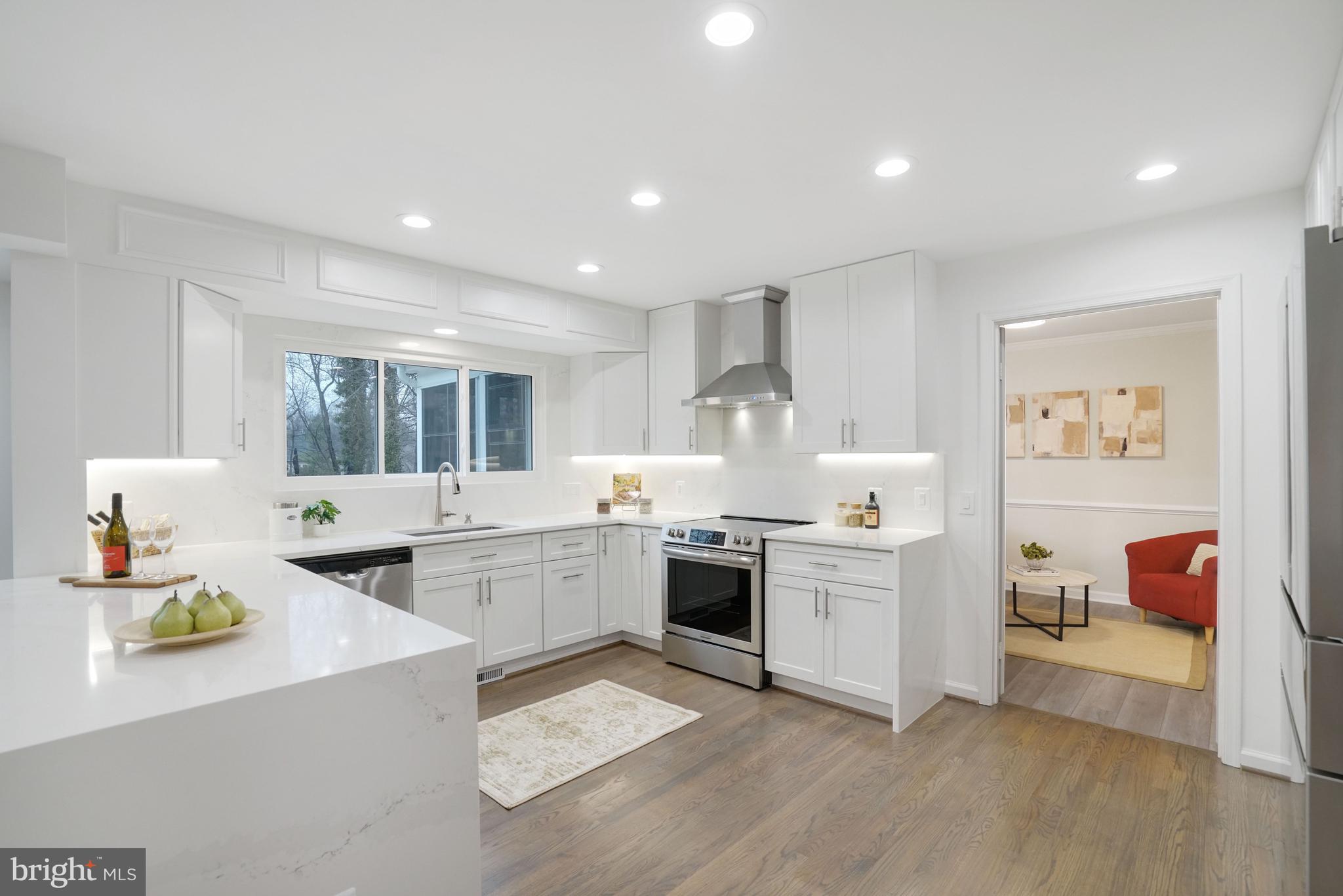 CROSSPOINTE - Residential