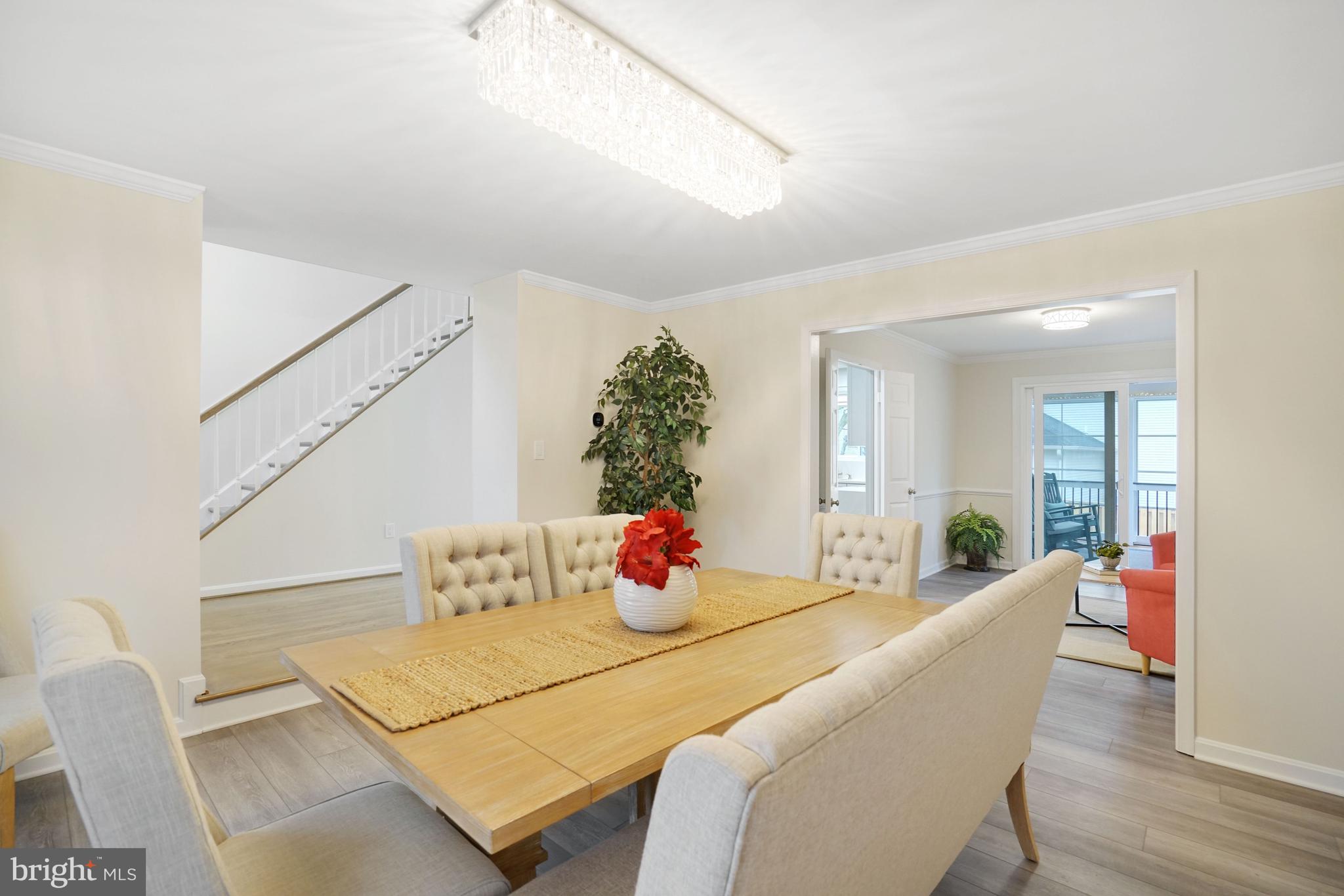 CROSSPOINTE - Residential