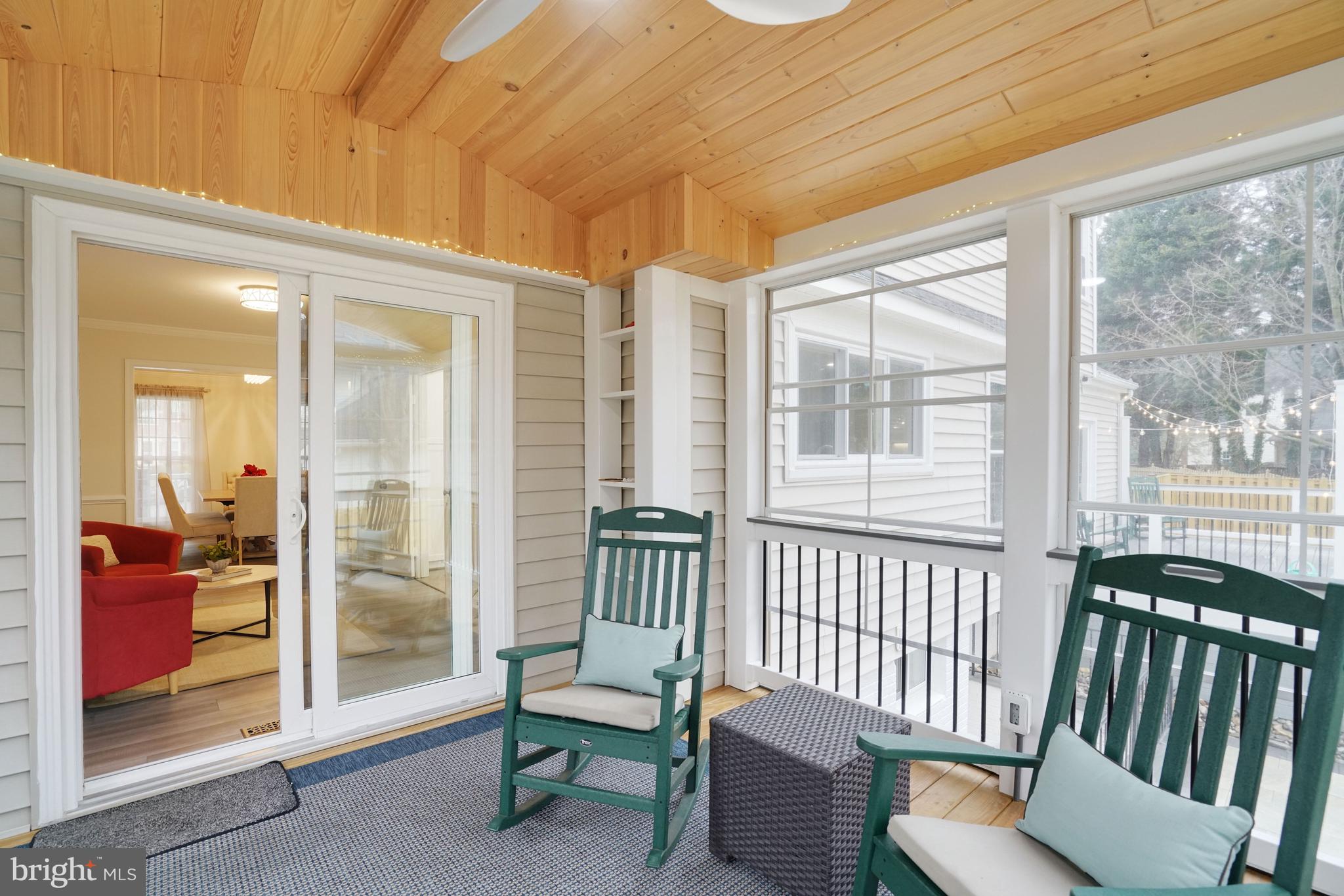 CROSSPOINTE - Residential