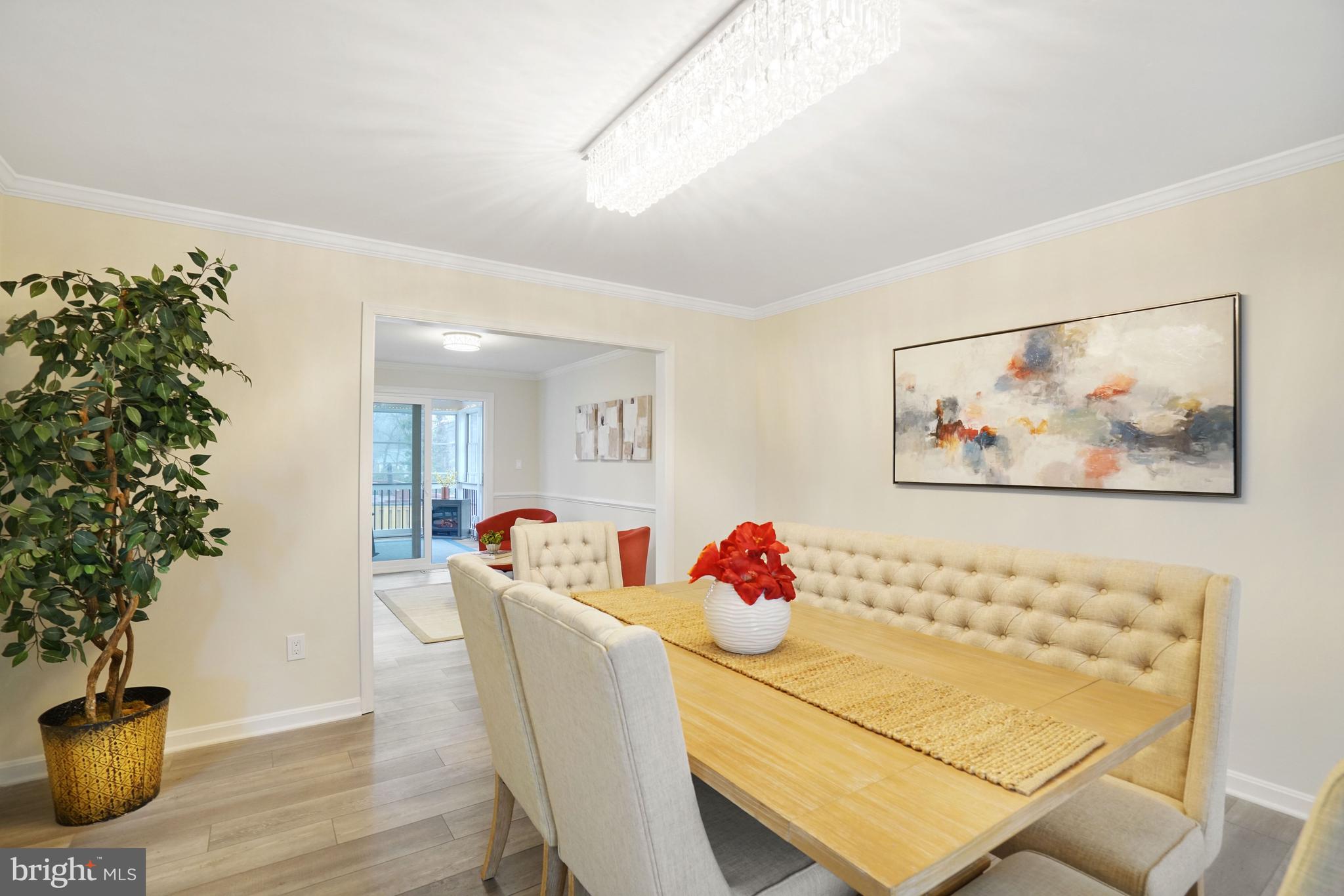 CROSSPOINTE - Residential