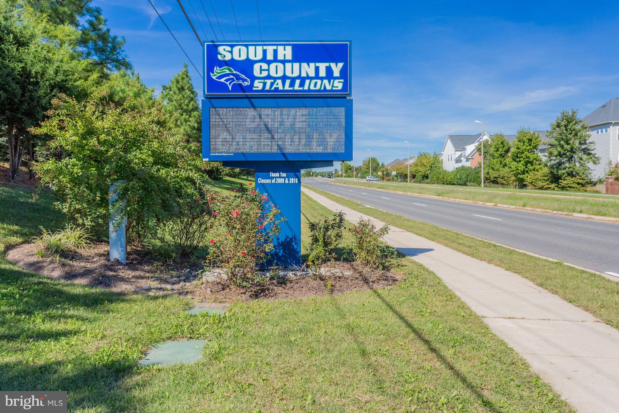 CROSSPOINTE - Residential