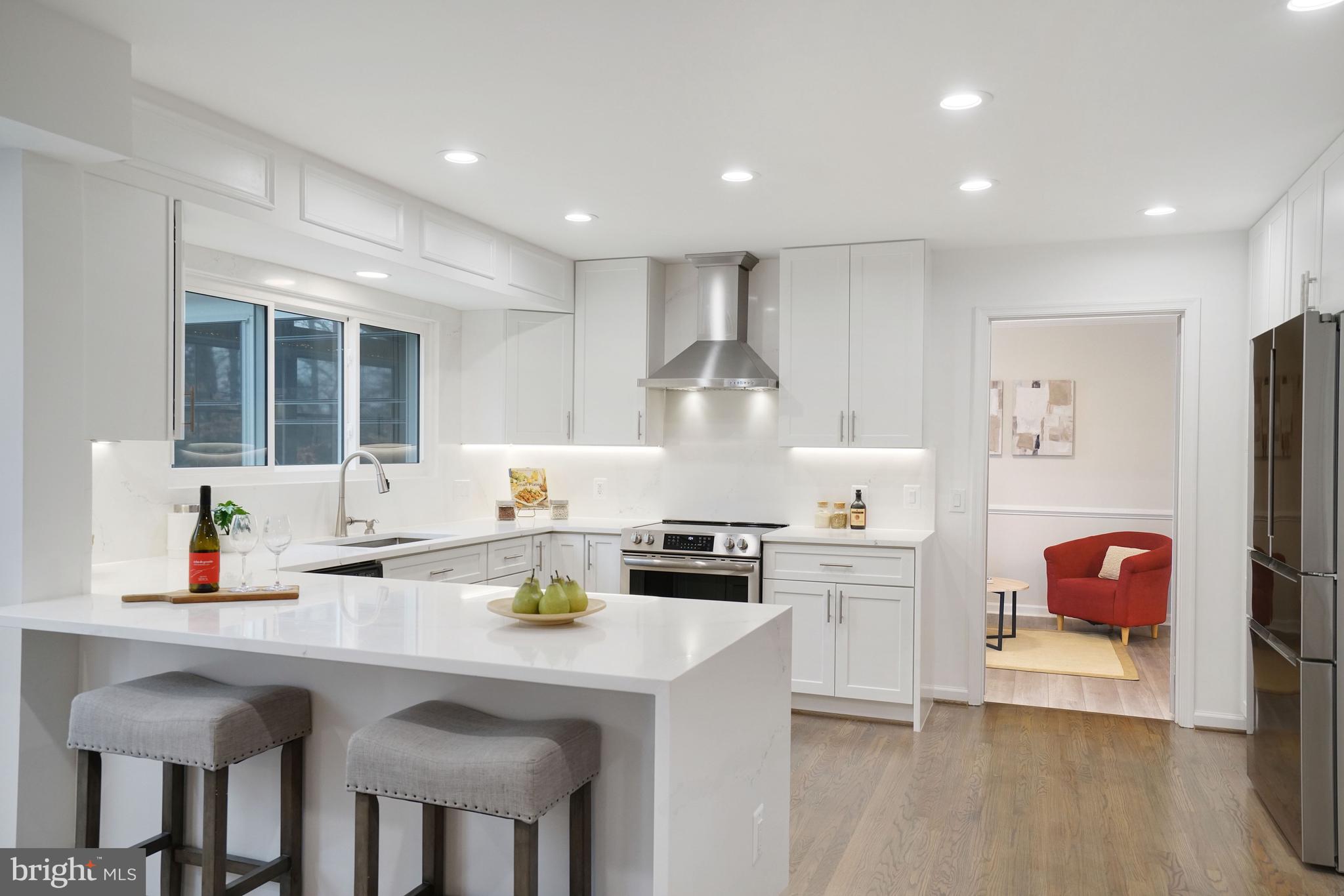 CROSSPOINTE - Residential