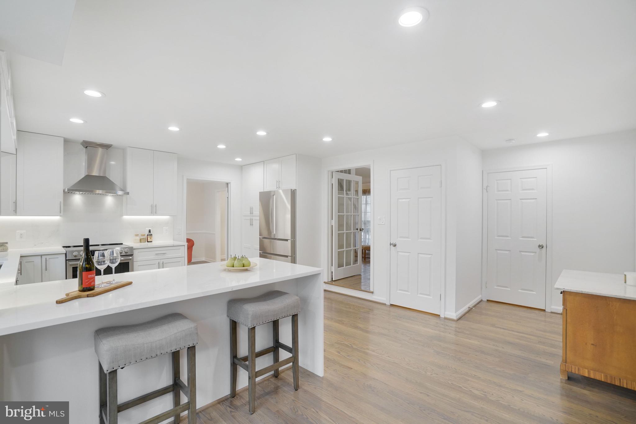 CROSSPOINTE - Residential