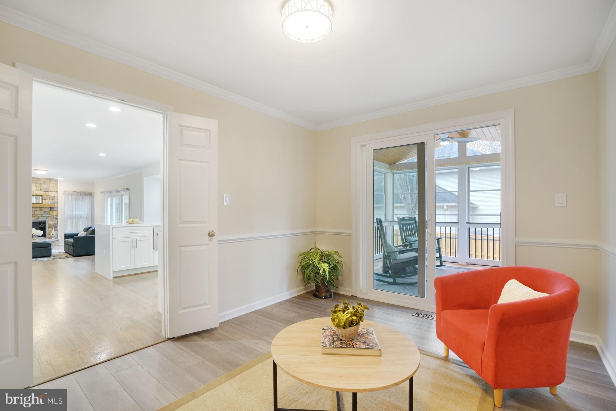 CROSSPOINTE - Residential