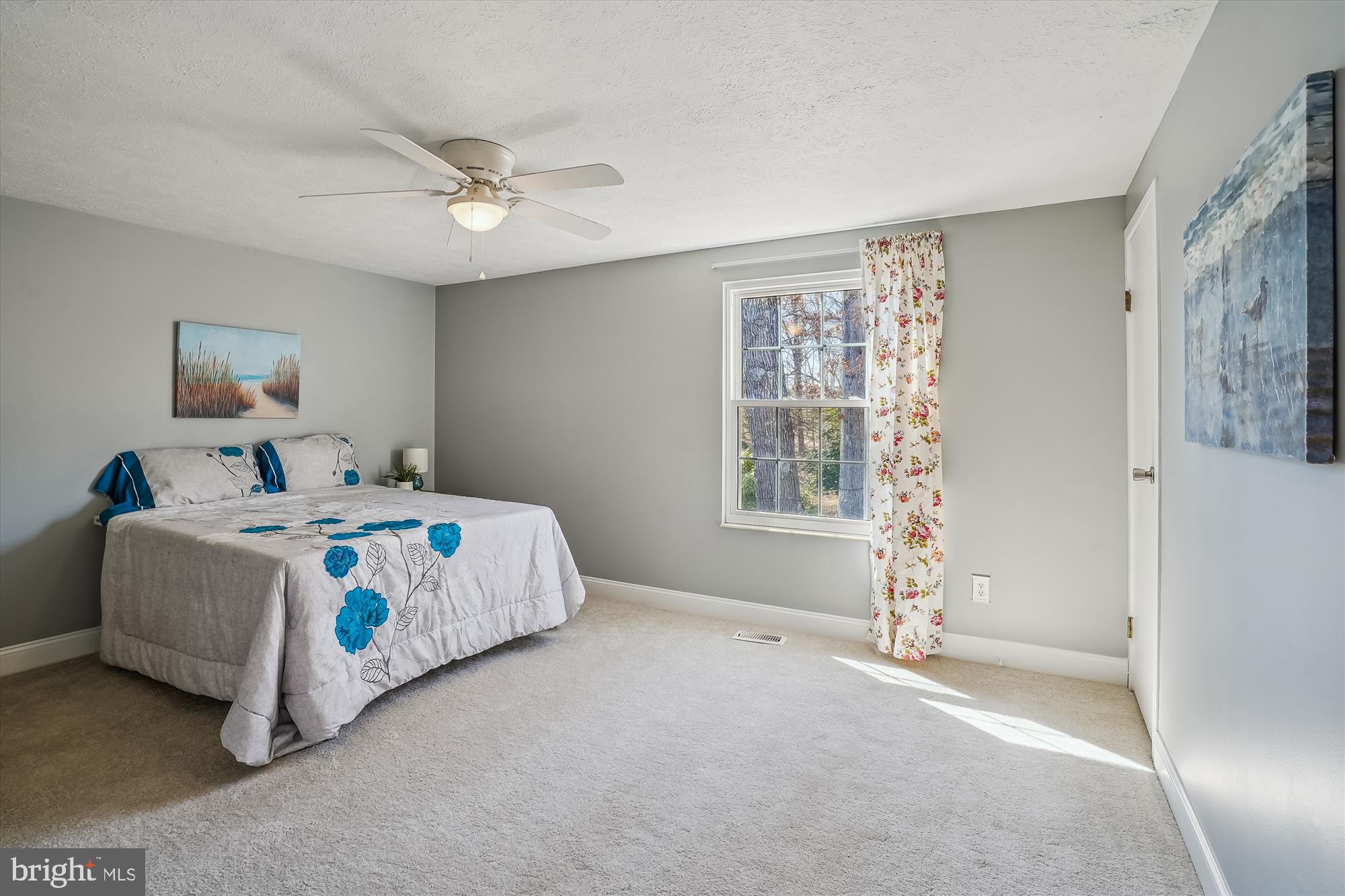 MONTCLAIR - Residential