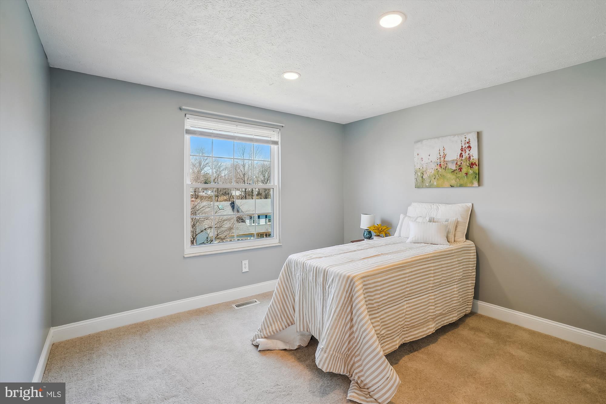 MONTCLAIR - Residential