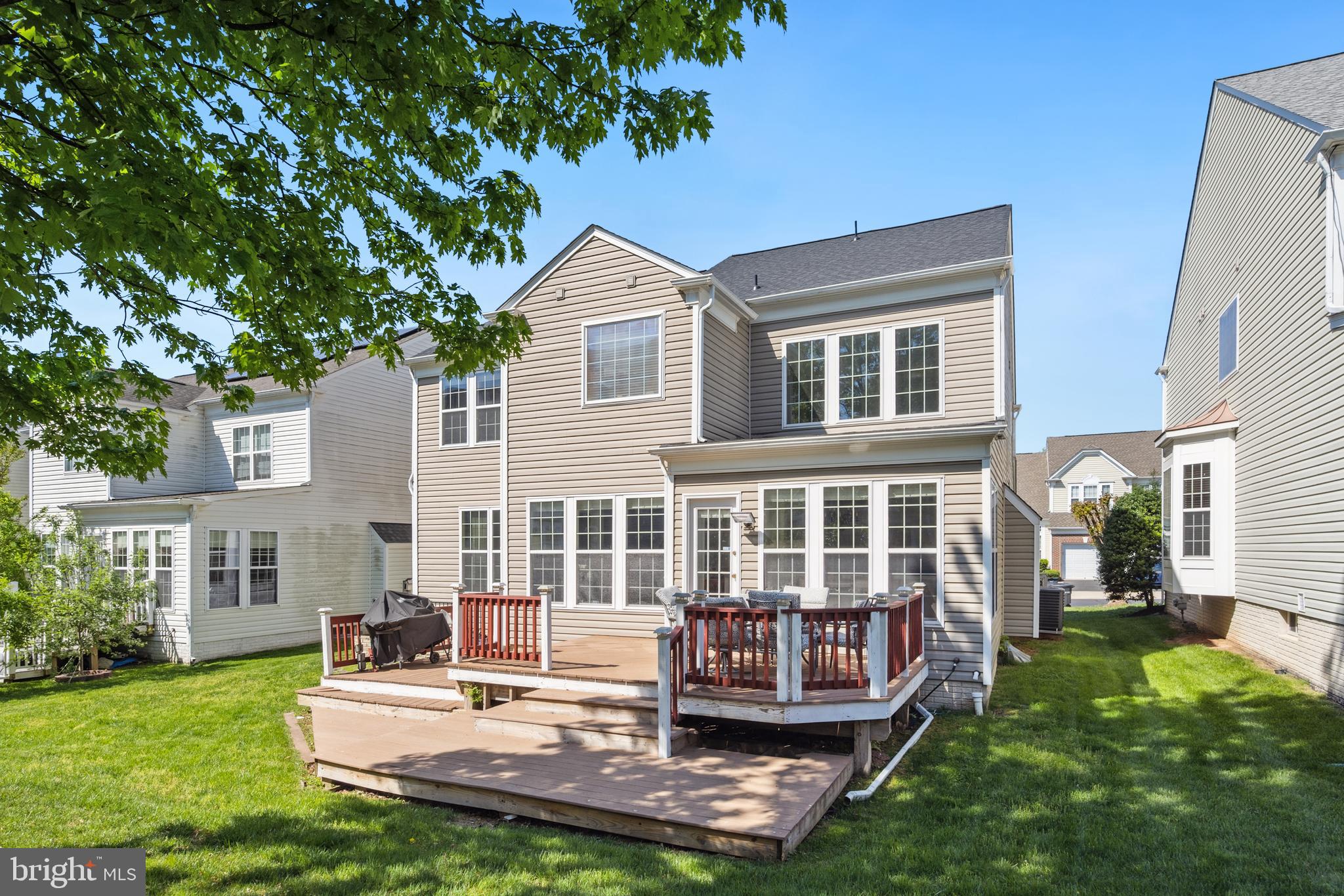 FAIRCREST - Residential