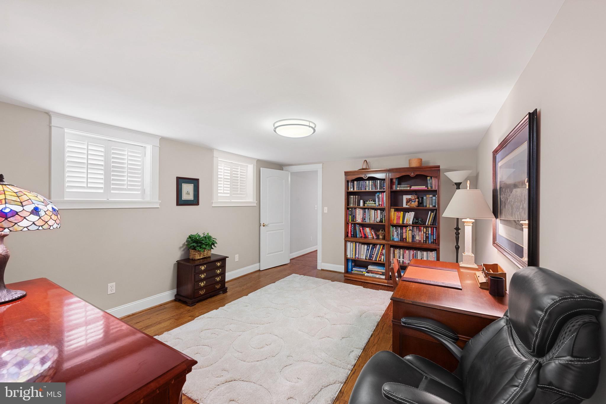 HAWTHORNE - Residential