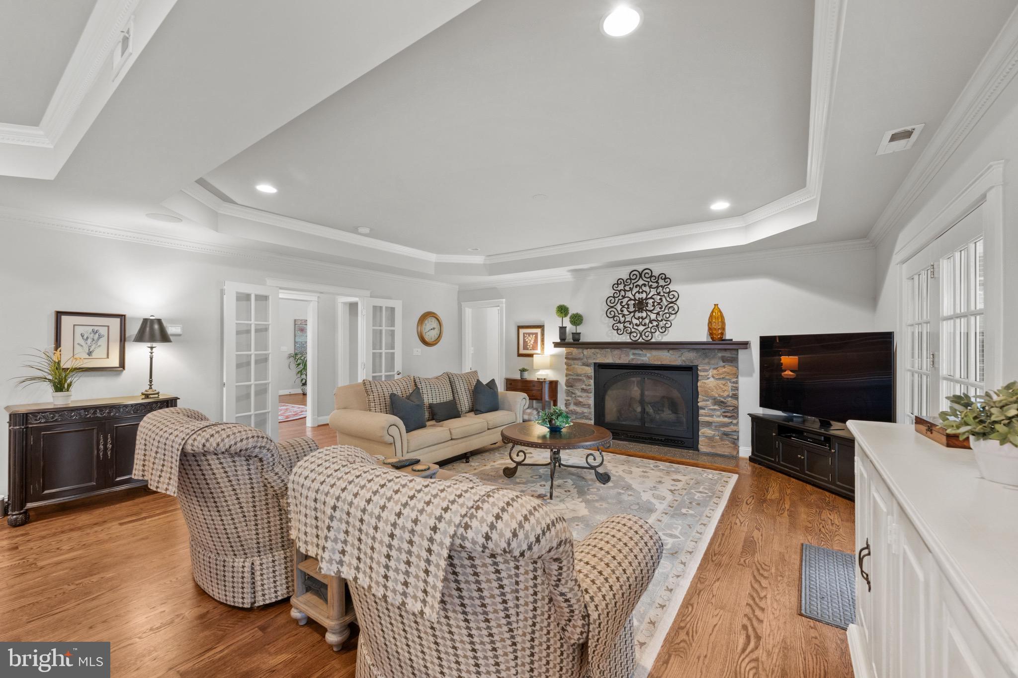HAWTHORNE - Residential