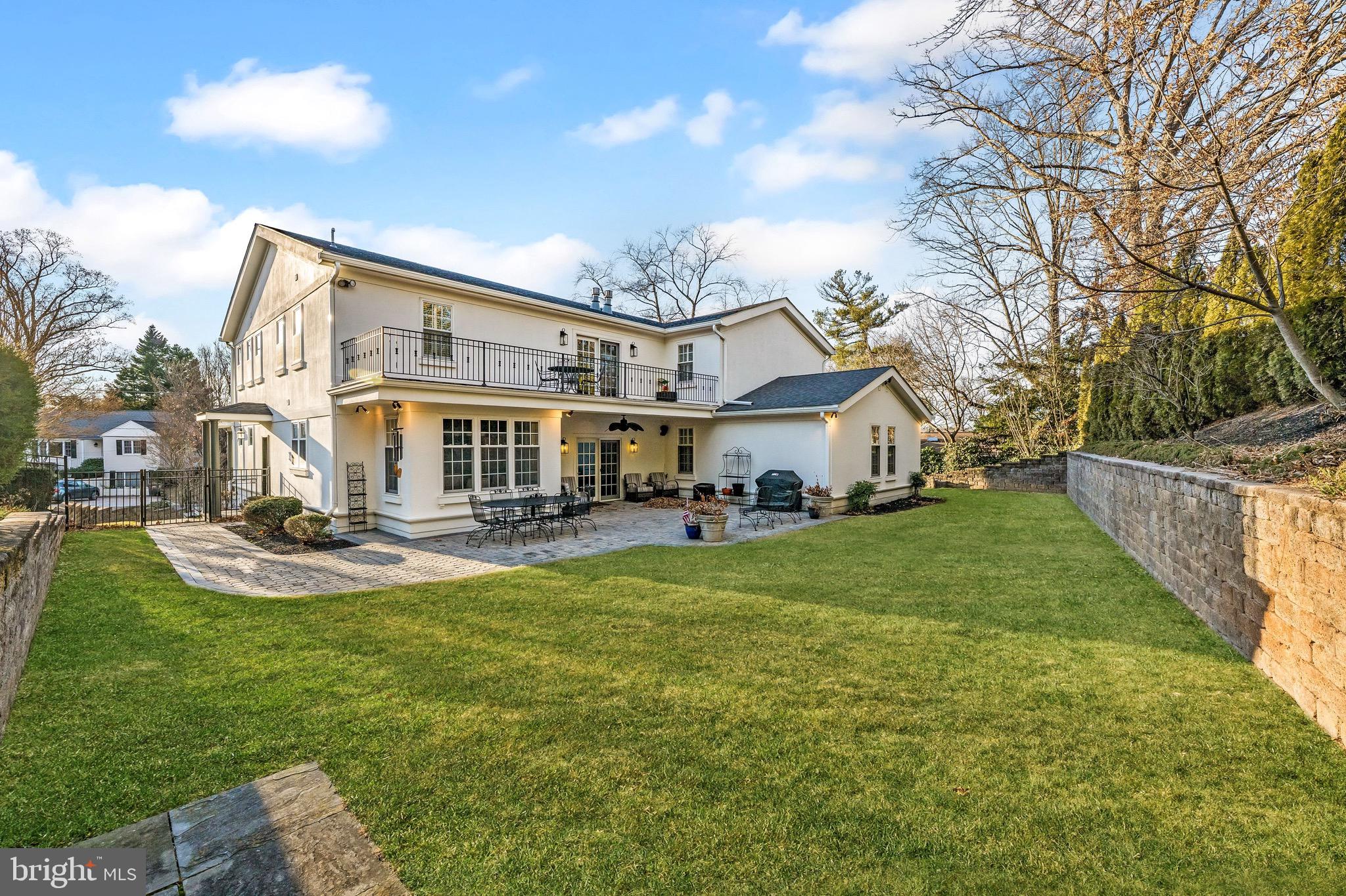 HAWTHORNE - Residential