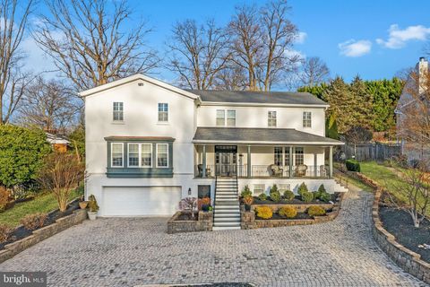 6955 33RD STREET NW WASHINGTON DC 20015