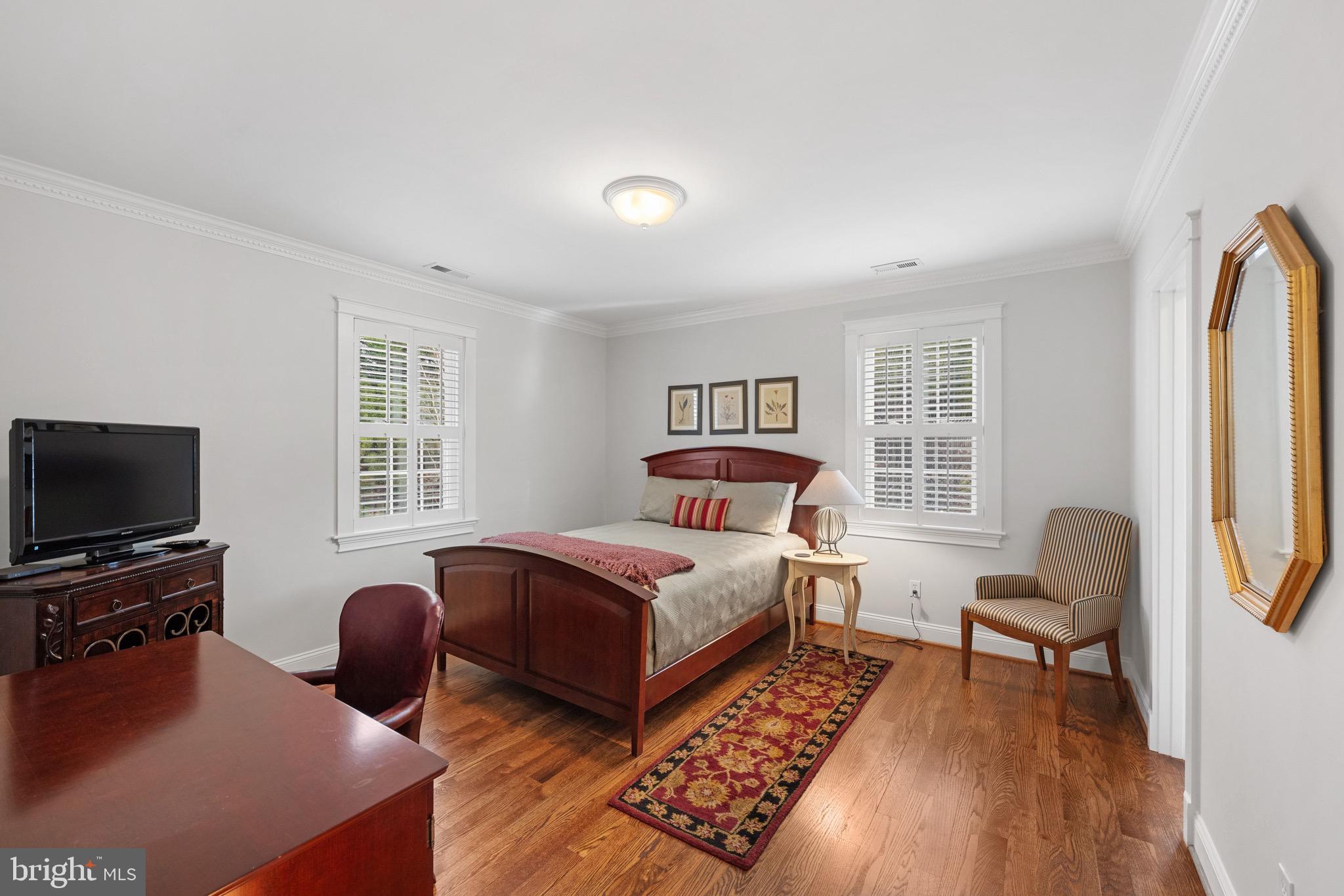 HAWTHORNE - Residential