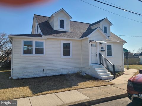 Photo of 100 Margaret Avenue, BALTIMORE, MD 21221 (MLS # MDBC2153766)