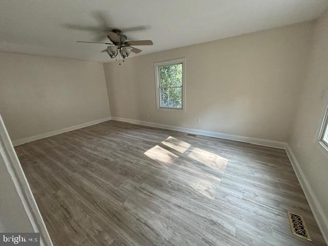 ALTOONA BEACH - Residential Lease