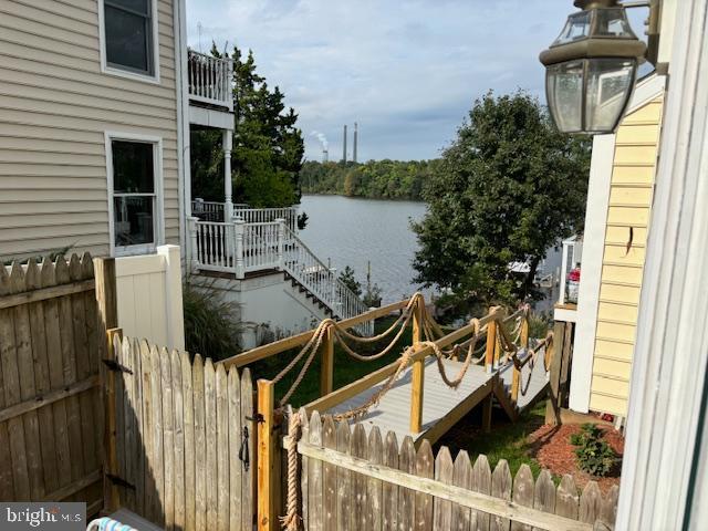 ALTOONA BEACH - Residential Lease