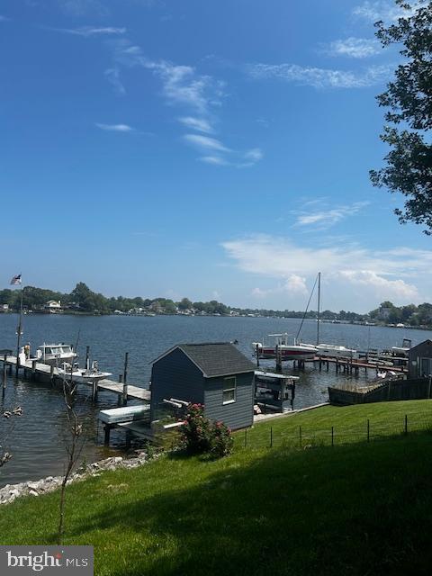 ALTOONA BEACH - Residential Lease