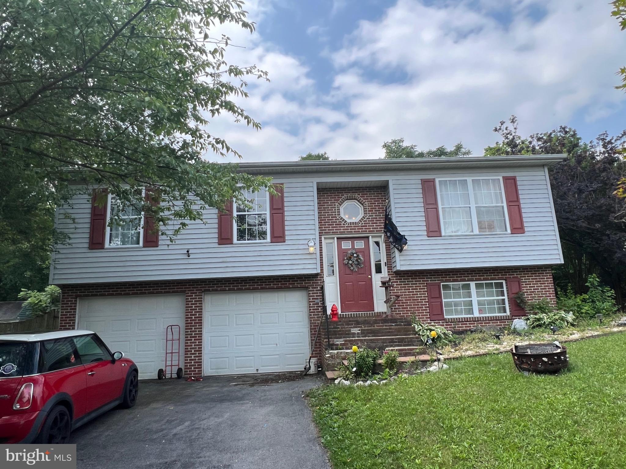 WILDFLOWER CREEK ESTATES - Residential