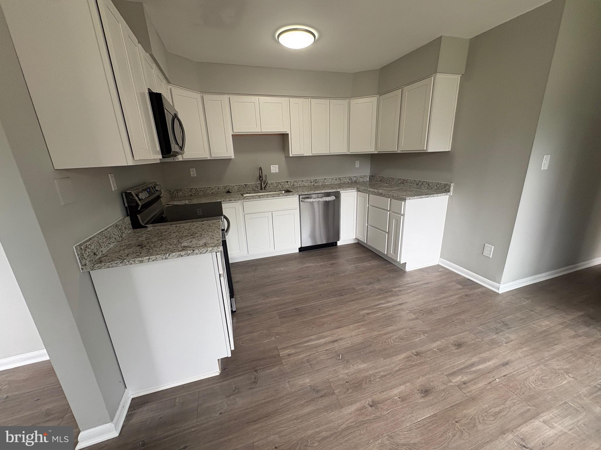7796 FOX COURT