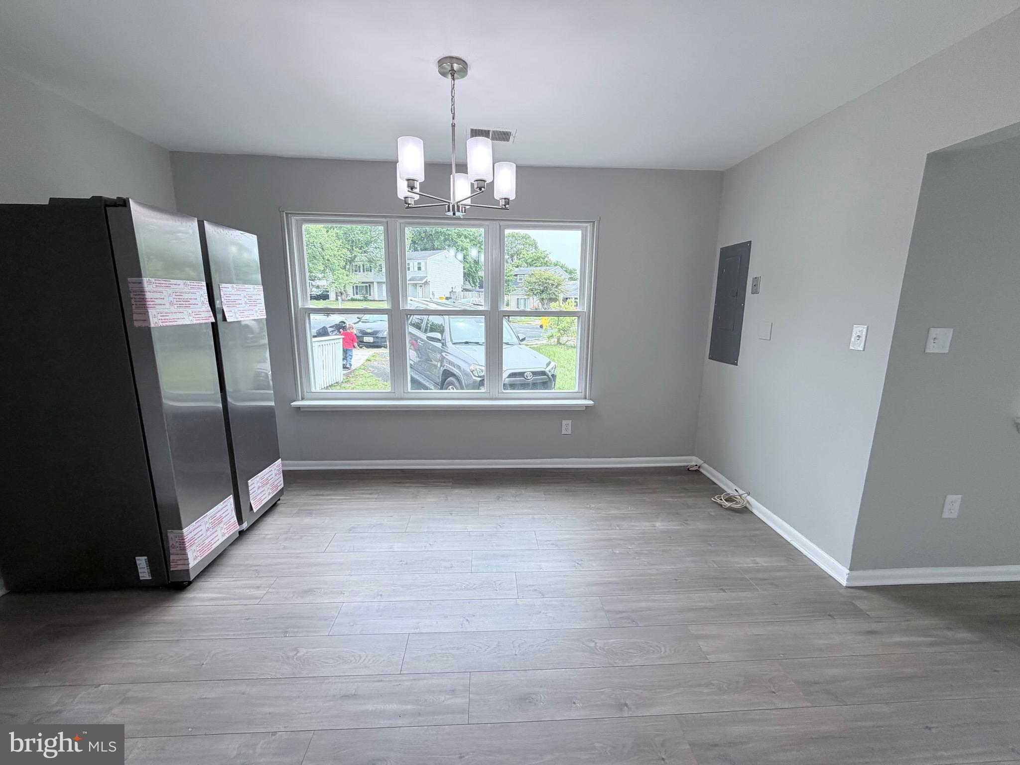 QUEENS PARK - Residential