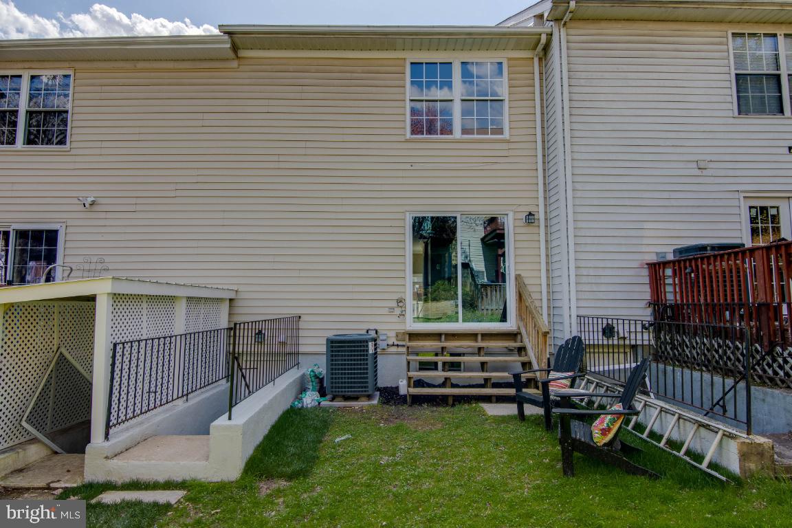 ROLLING CREST - Residential