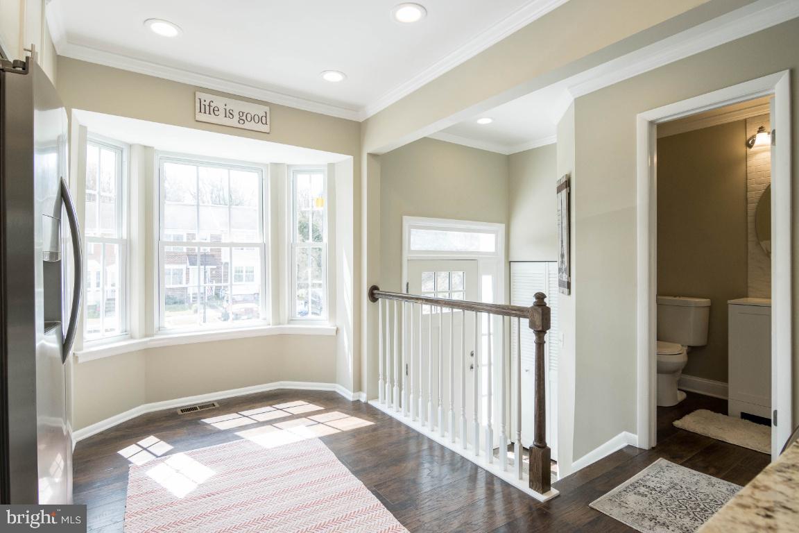 ROLLING CREST - Residential