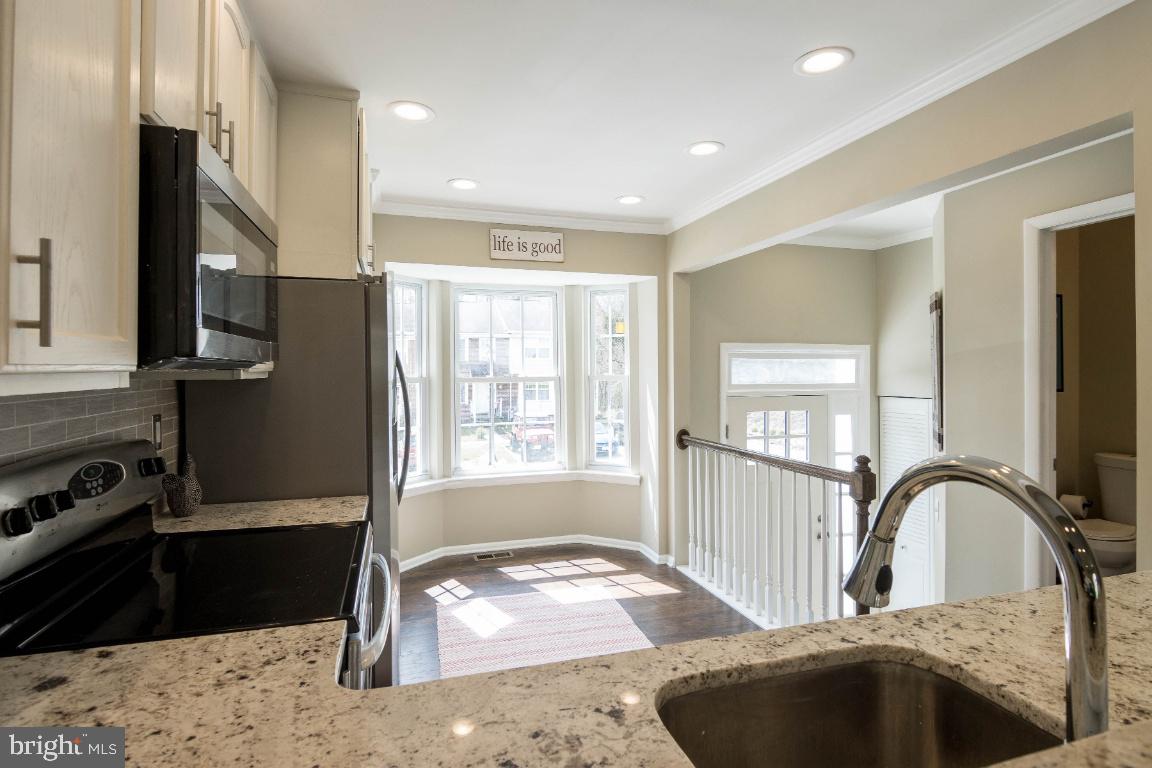 ROLLING CREST - Residential