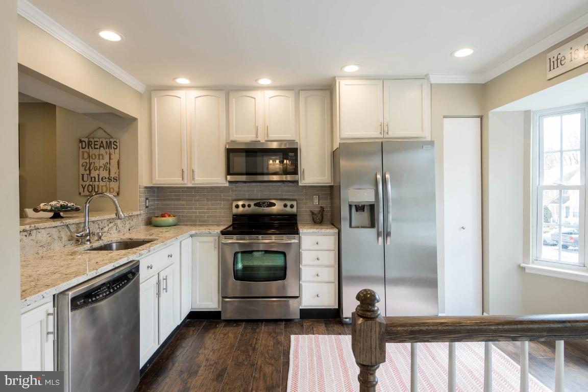 ROLLING CREST - Residential