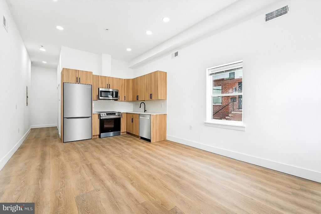 Photo of 2424 W Thompson Street #3, PHILADELPHIA, PA 19121 (MLS # PAPH2562458)