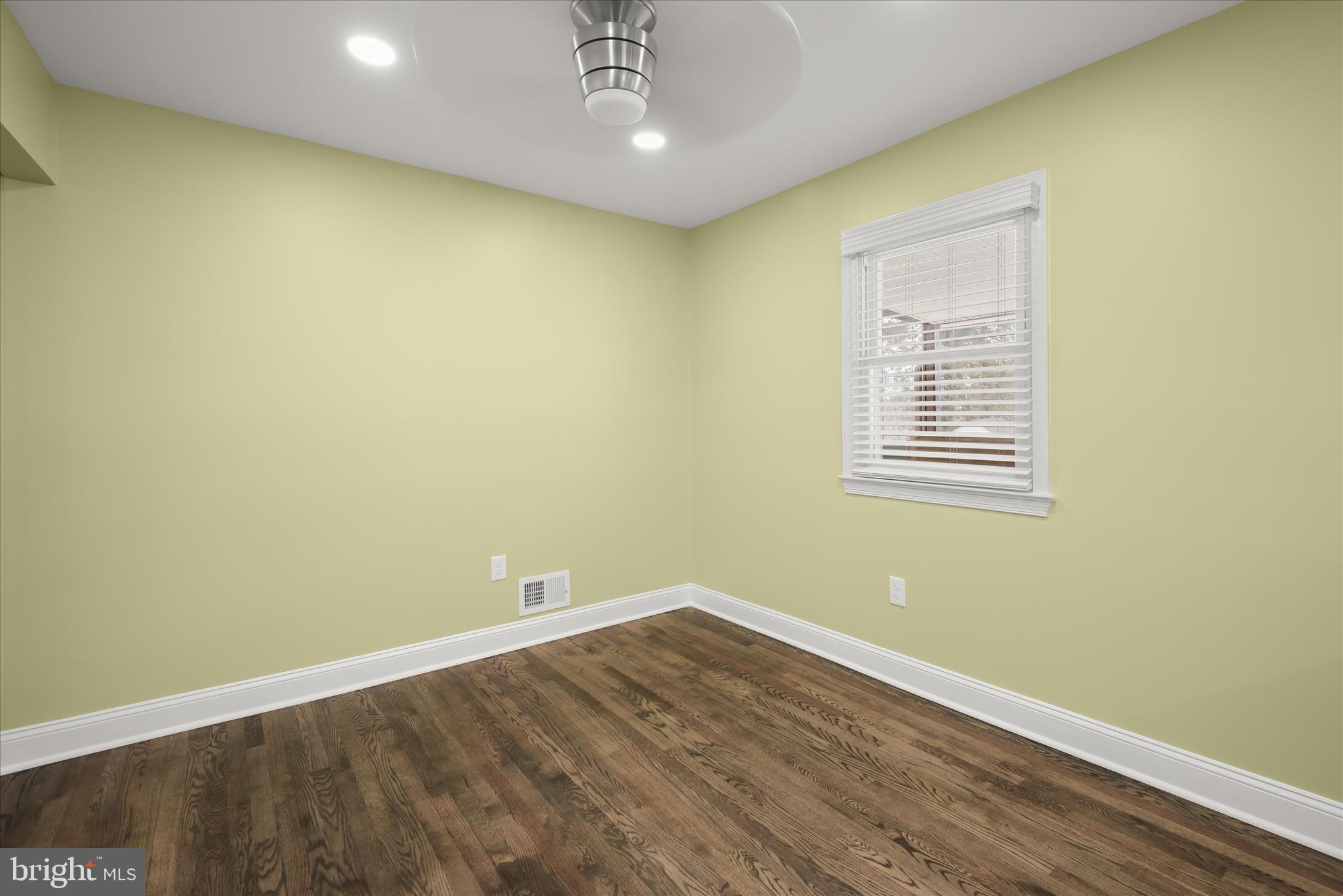 BELTSVILLE - Residential